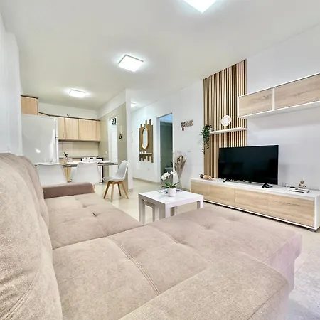 Apartment Vivienda Carolina *